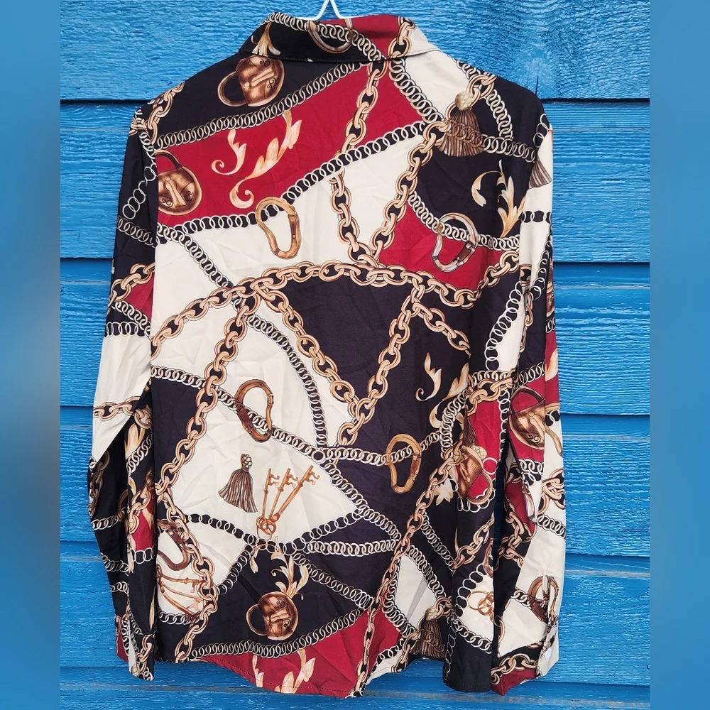 Beautiful shirt - Picture 3 of 4